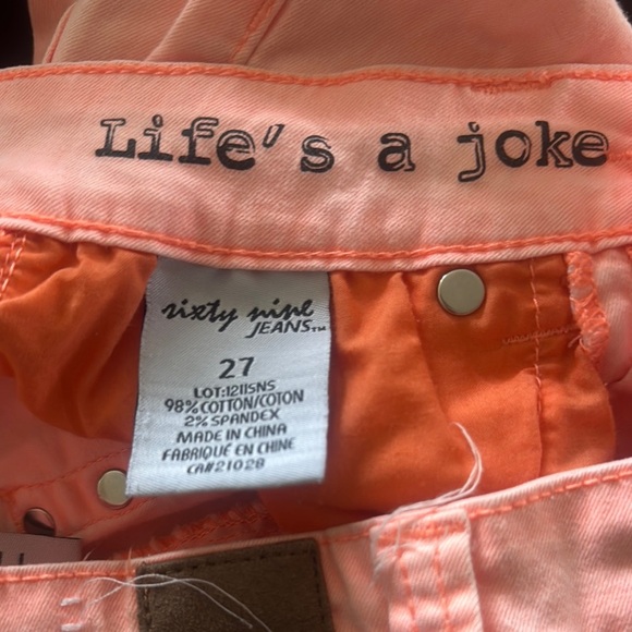 Women's Peach Jeans - Picture 4 of 4